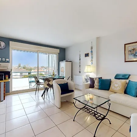 Apartment Lovely In With Wifi Royan